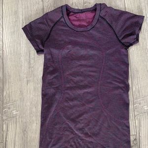 Lululemon swiftly tech short sleeve